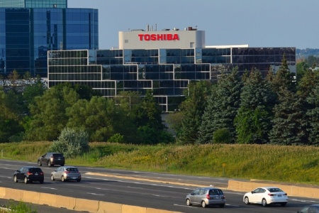 Toshiba разделится на две компании: одна займется инфраструктурой, другая — разработкой устройств